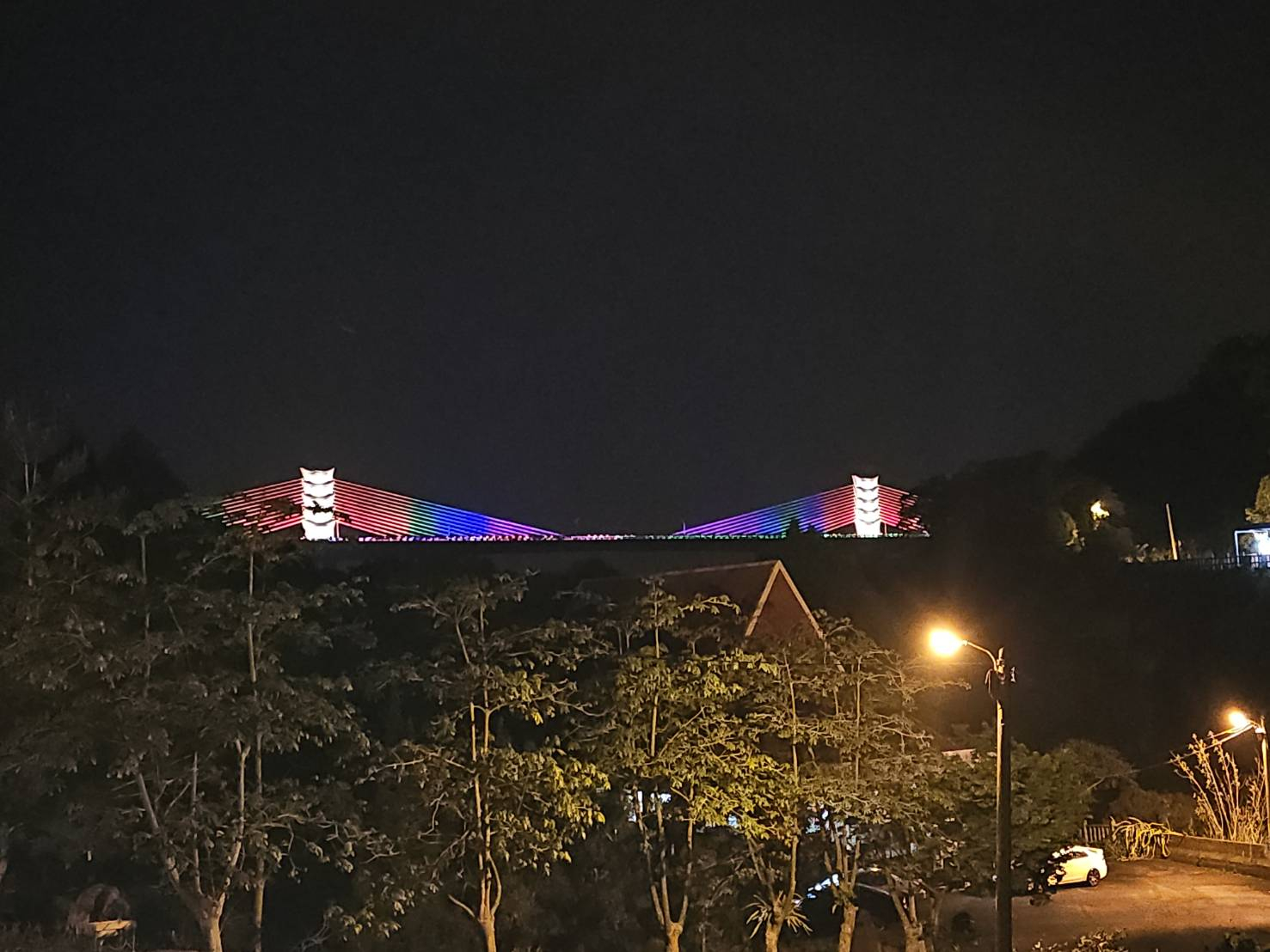 小半天高架橋